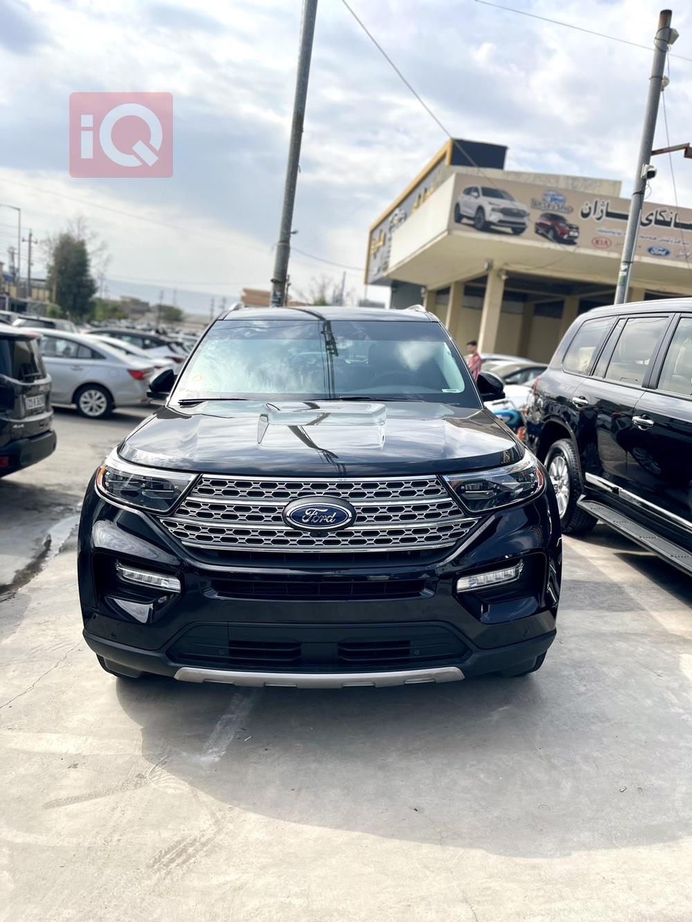 Ford Explorer